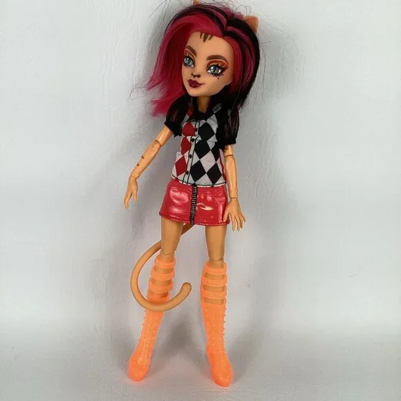 Monster High Toralei Stripe Fashion Doll 11" Figure Mattel Werecat Neon Frights - Picture 2 of 7